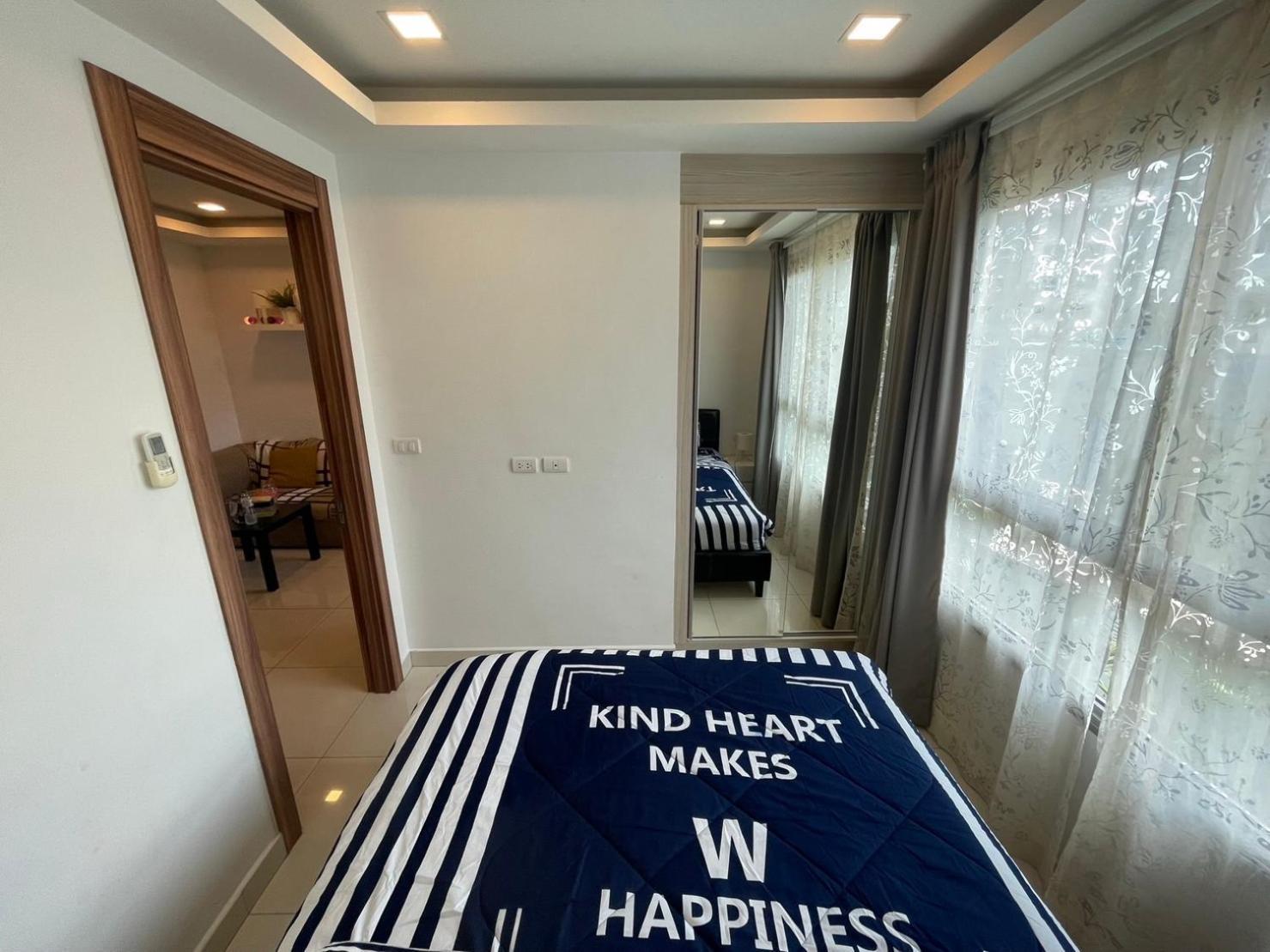 Arcadia Beach Resort By Psr Pattaya Exterior photo